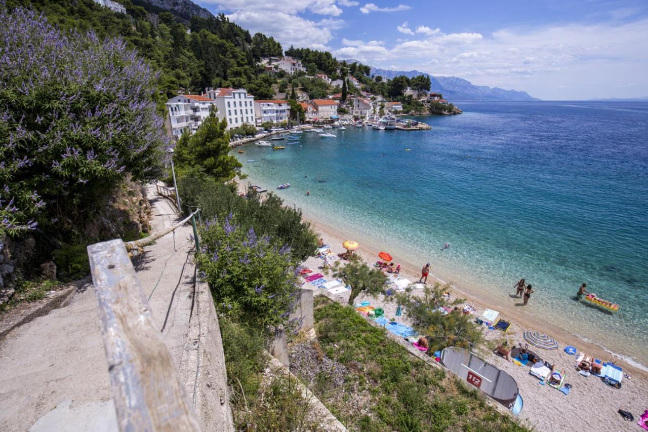 Family Beach Rooms Omiš Eksteriør bilde