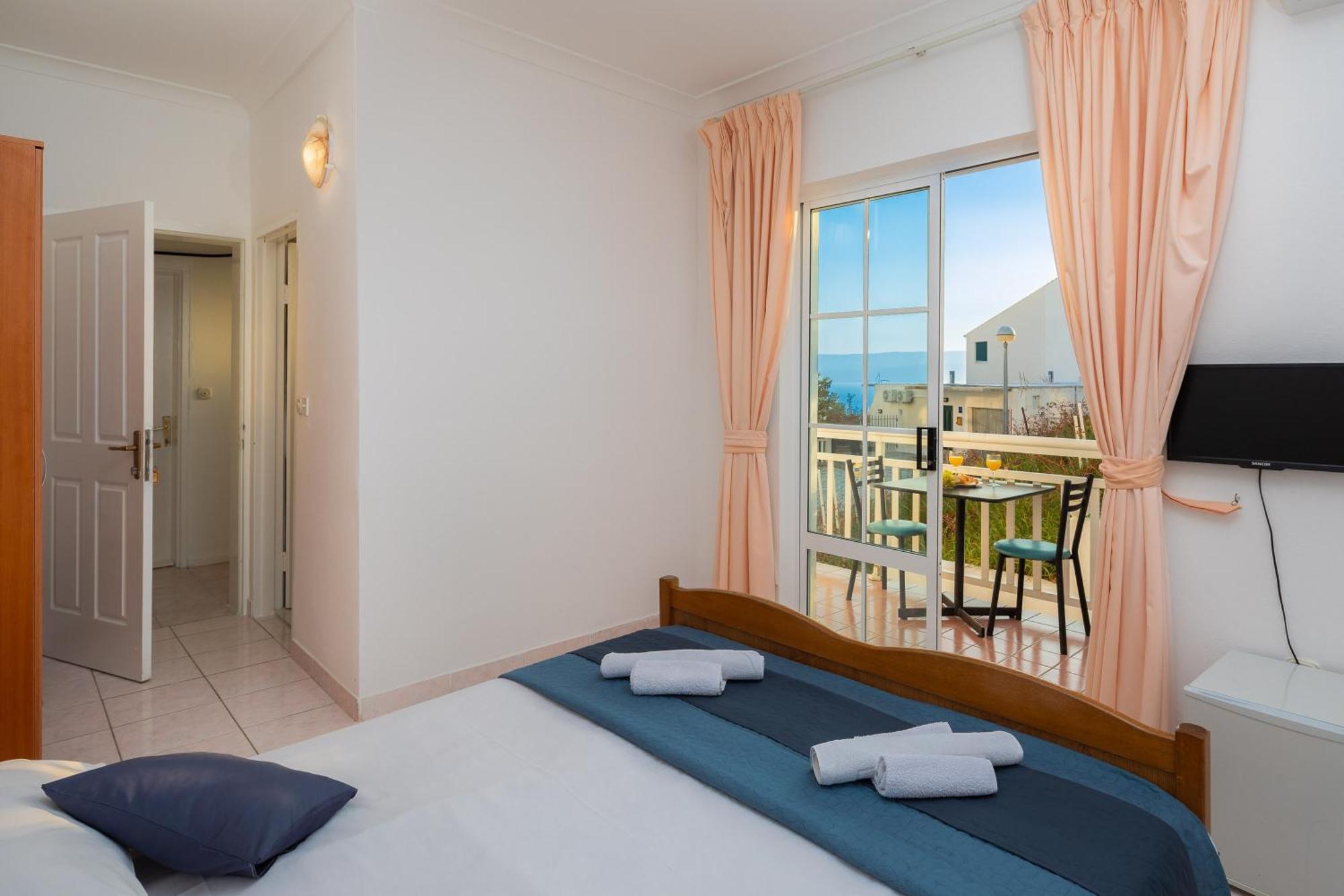 Family Beach Rooms Omiš Rom bilde